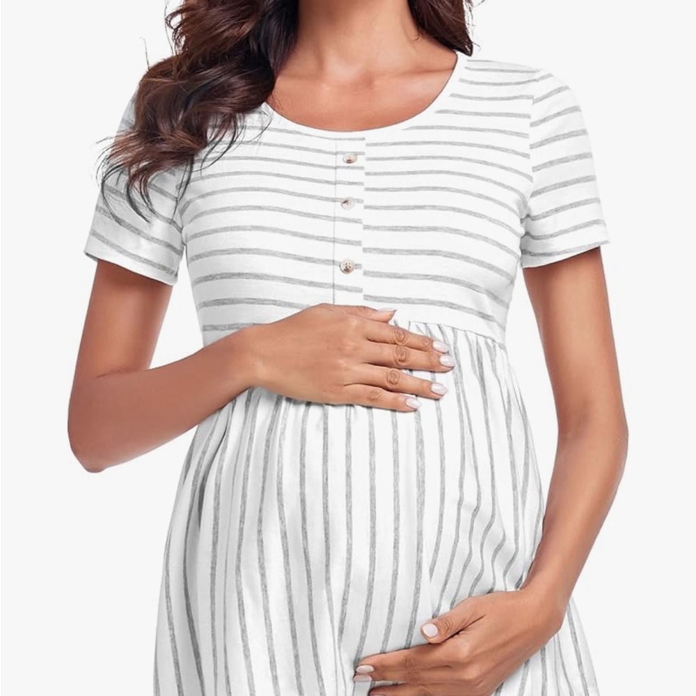 PoshGlam Maternity top - Size XL